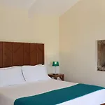 Casas Do Monte De Roques