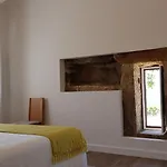 Casas Do Monte De Roques *