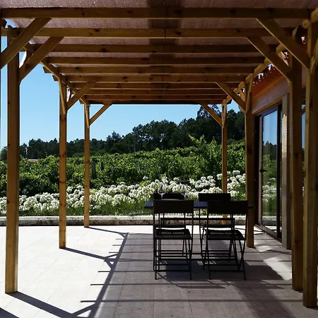 Casas Do Monte De Roques * Vila de Punhe