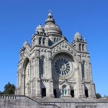 Gospodarstwo agroturystyczne Casas Do Monte De Roques Vila de Punhe