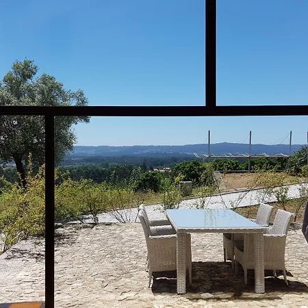 Gospodarstwo agroturystyczne Casas Do Monte De Roques