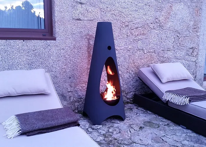 Casas Do Monte De Roques Agroturismo