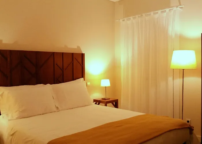 Farm stay Casas Do Monte De Roques *