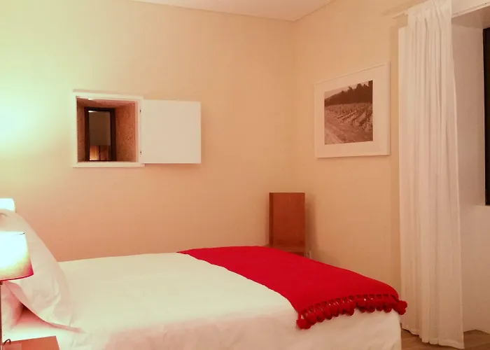 Casas Do Monte De Roques Agroturismo *