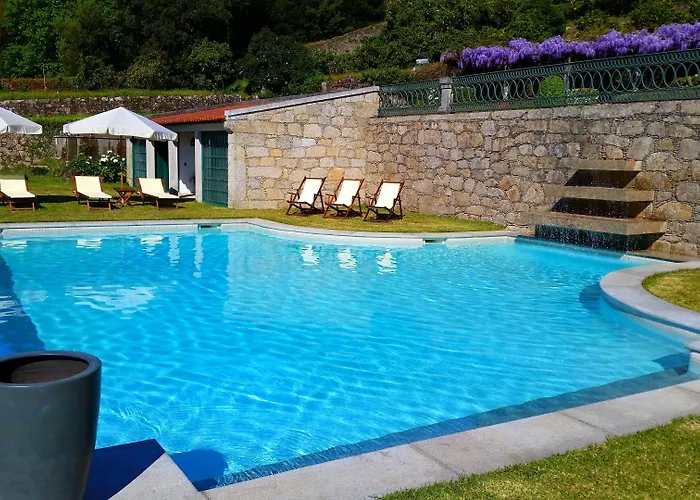 Casas Do Monte De Roques *