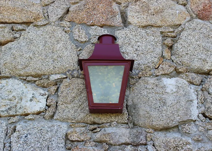 Casas Do Monte De Roques *