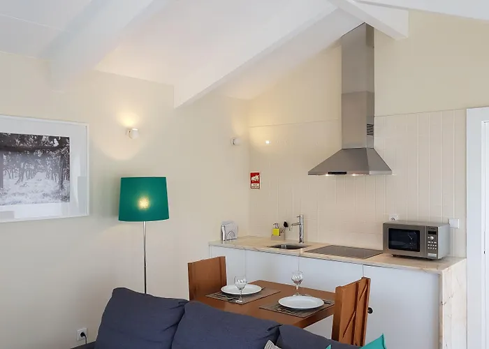 Casas Do Monte De Roques Farm stay *