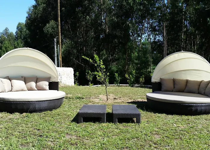 Casas Do Monte De Roques Agroturismo *